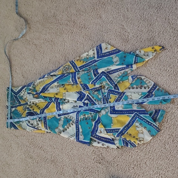 Èshe Paradise s shirred chest dropping to handkerchief style skirt semi sheer - Picture 7 of 7